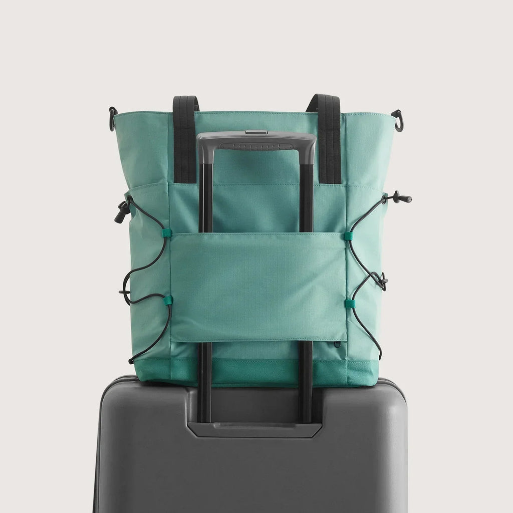 Focus Tote